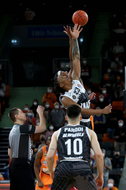 球运动员不 球运动员不