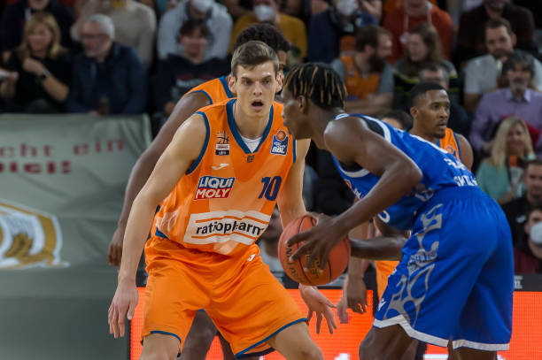 坚实的基础 坚实的基础