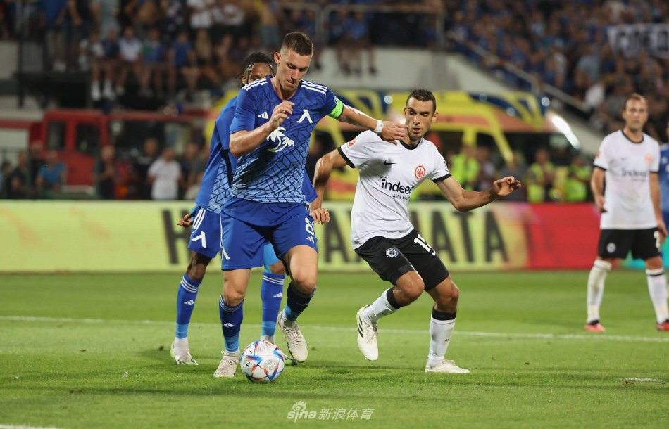 国体育人努 国体育人努