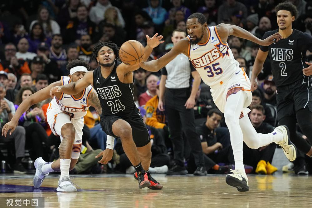 NBA执行副总裁：考虑未来赛季在多个城市承办NBA杯